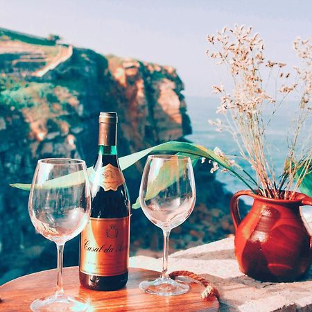 Um Lugar Ao Sol Beach House Azenhas Do Mar Синтра Екстериор снимка