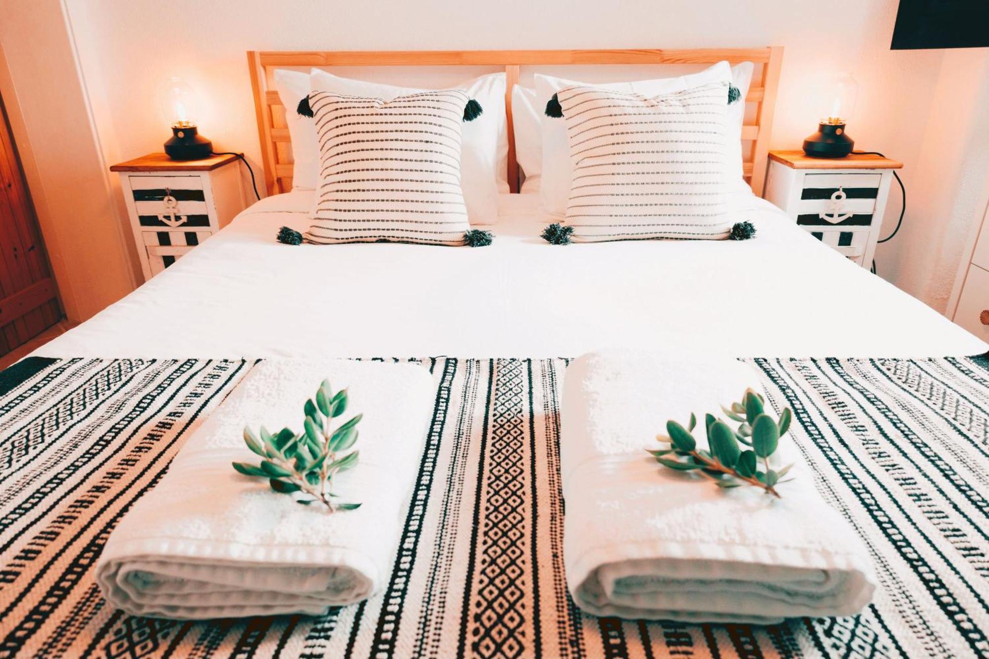 Um Lugar Ao Sol Beach House Azenhas Do Mar Синтра Екстериор снимка