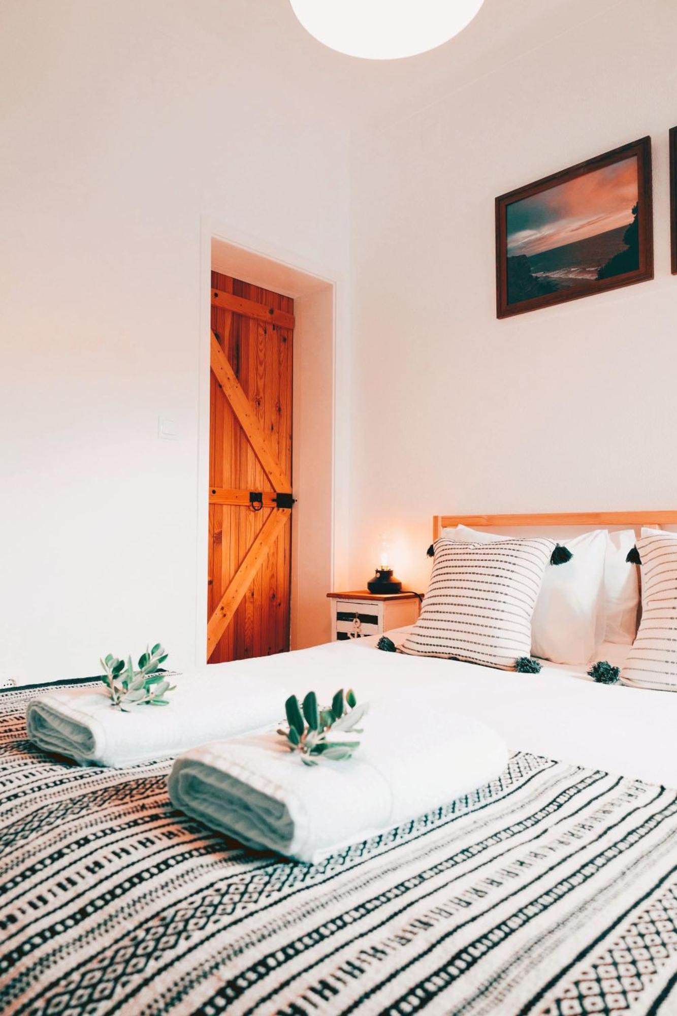 Um Lugar Ao Sol Beach House Azenhas Do Mar Синтра Екстериор снимка